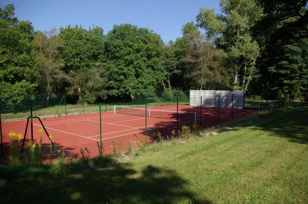 Chateau Des Bouffards Brinon-sur-Sauldre Екстериор снимка